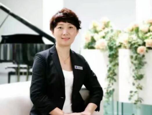 张咏梅
